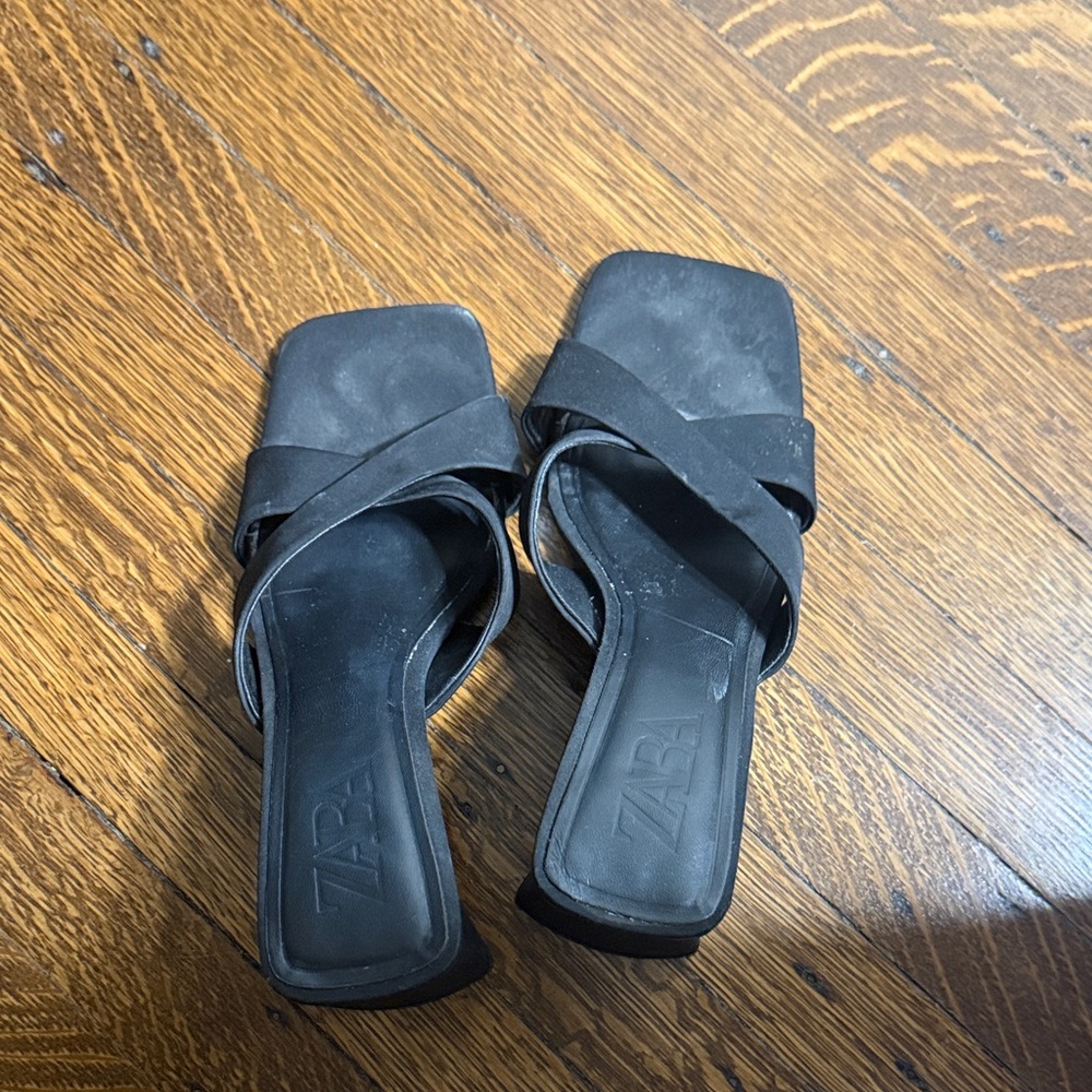 Zara Women's Elegant Black Sandals